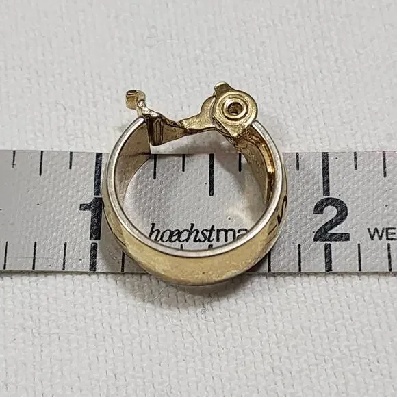 Wide Chunky Polished Gold Tone Earrings Hoop Huggie Leaver Back Monet Vintage - Picture 5 of 7